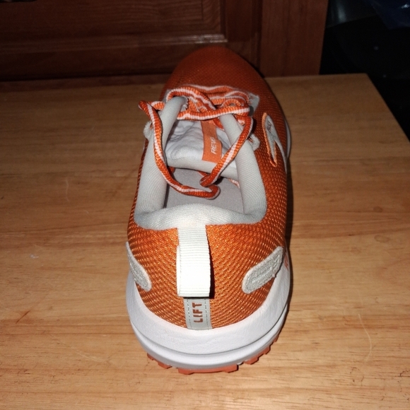 Brooks Vibrant Orange Running Shoes main image 10